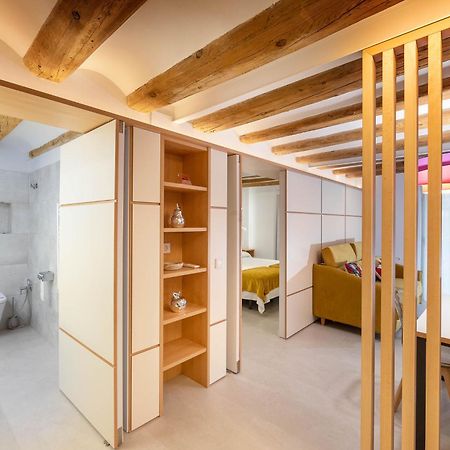 C&C Apartments Figueres  Dış mekan fotoğraf