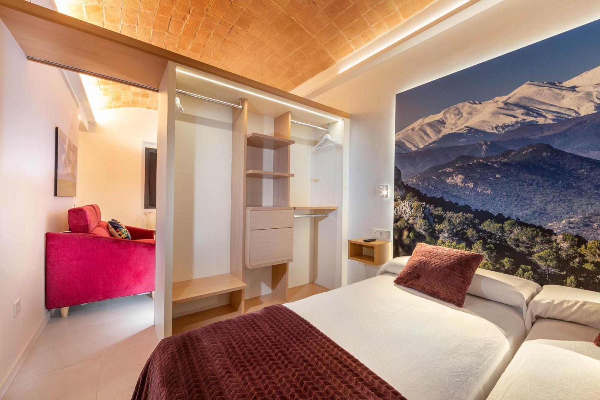 C&C Apartments Figueres  Dış mekan fotoğraf