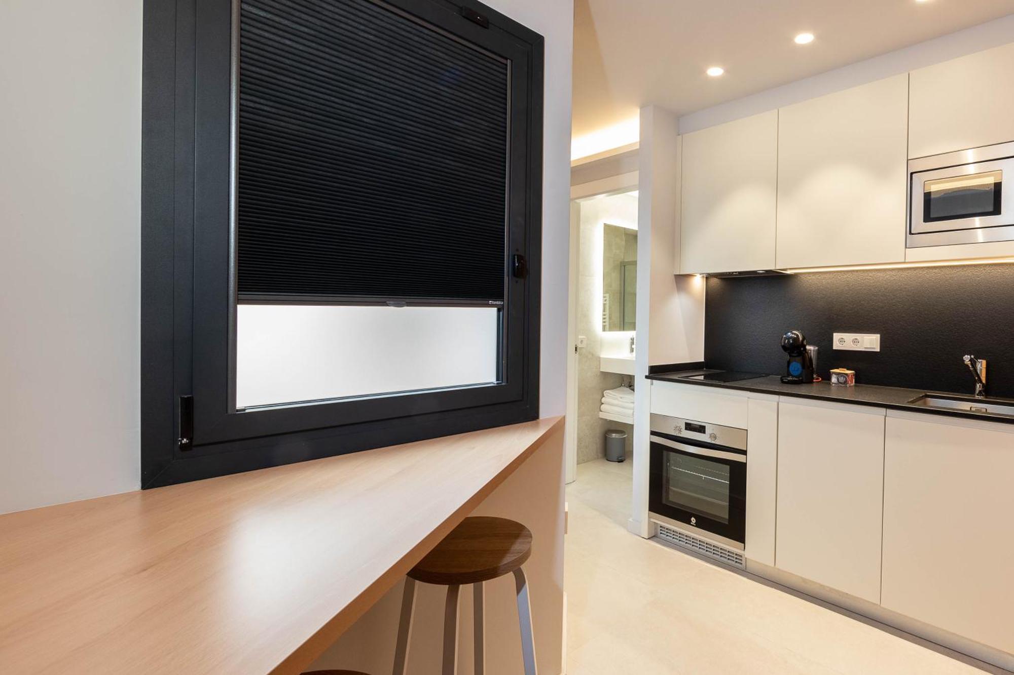 C&C Apartments Figueres  Dış mekan fotoğraf