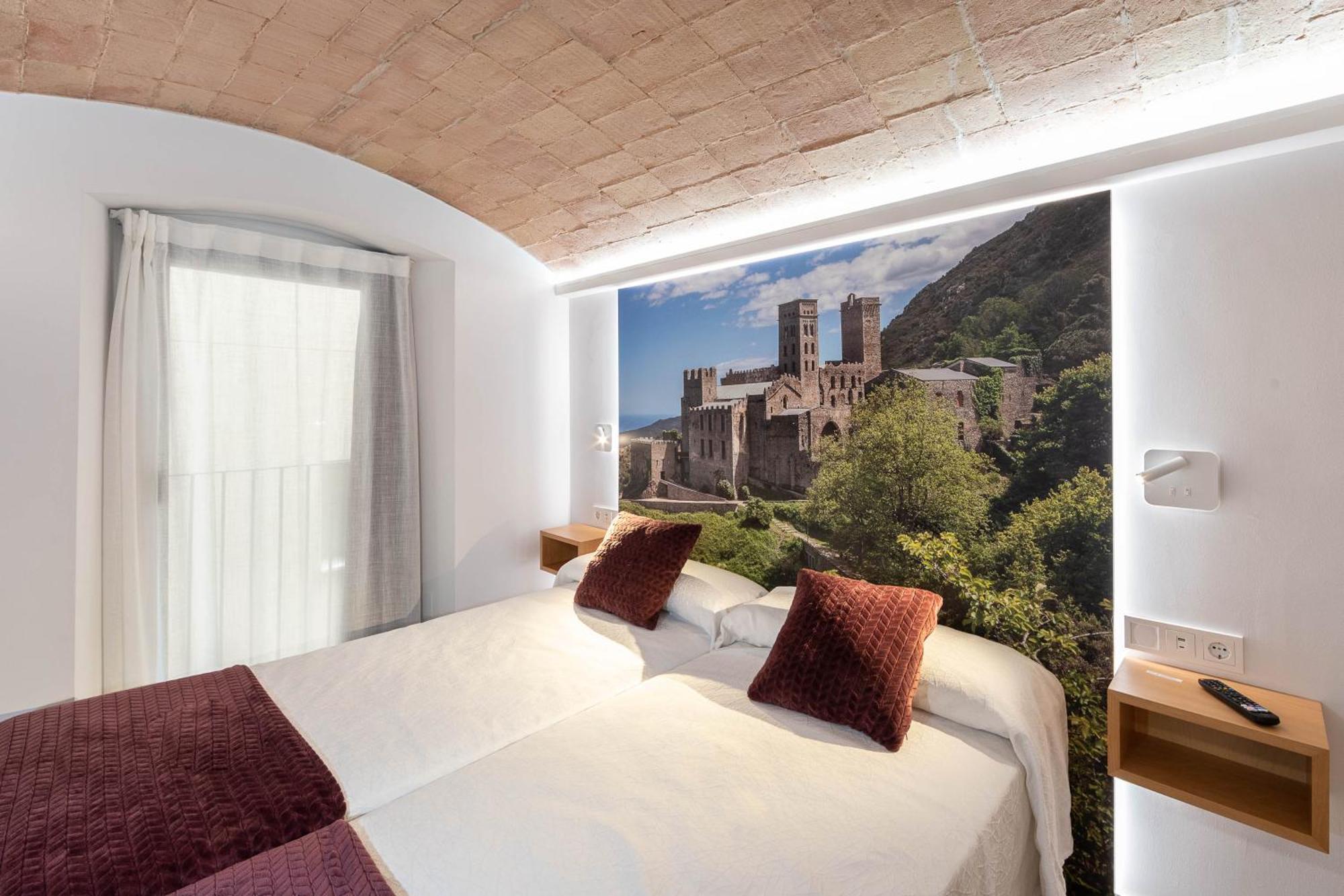 C&C Apartments Figueres  Dış mekan fotoğraf